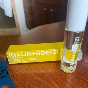 Malin + Goetz.Dark rum perfume oil